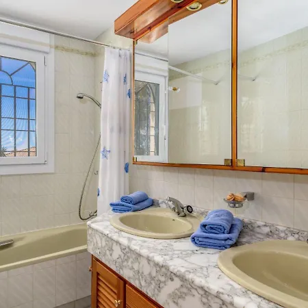 Juna By Interhome Benalmadena