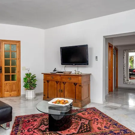 Juna By Interhome Villa Benalmadena